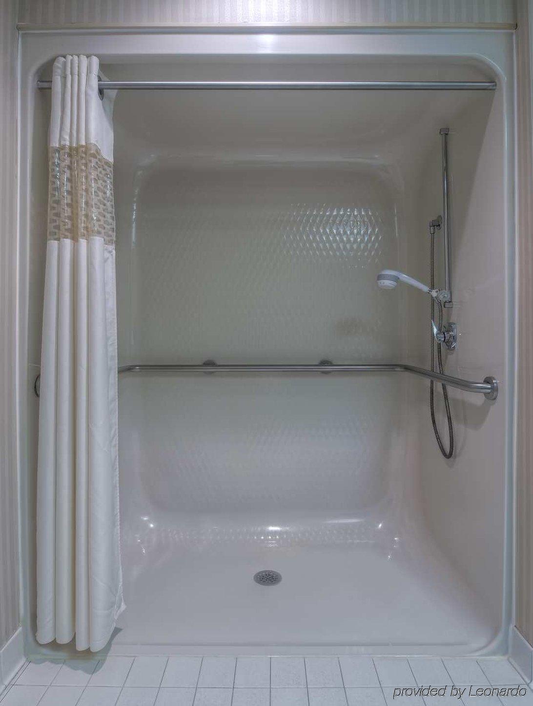 Hampton Inn Bristol Quarto foto